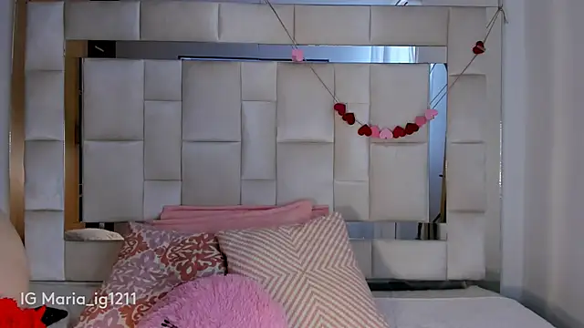 isabella gomez11 online show from July 21, 9:26 pm