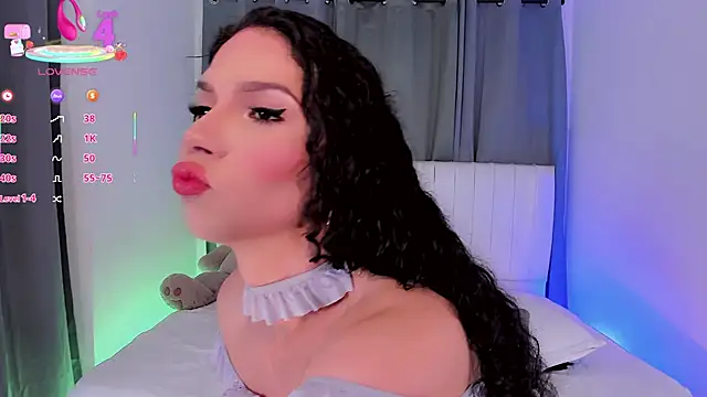 gatitavenecis online show from February 12, 8:32 pm