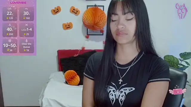 NatalyEscobar lx online show from October 23, 1:06 pm