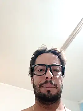 GAELPISTOLA online show from September 26, 3:37 am