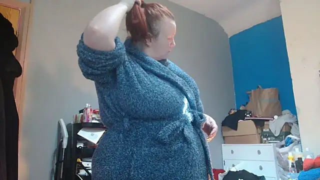 busty-bella1 online show from February 9, 10:39 am