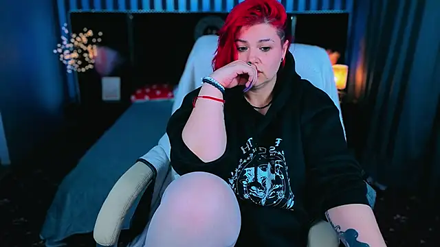 BettyDark online show from April 21, 1:42 am