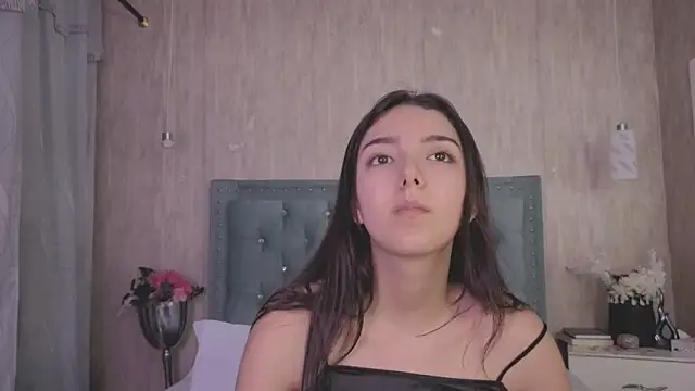 Snapshot of Marcelaa_fox chatting on October 17, 8:45 pm Marcelaa fox online show from October 17, 8:45 pm