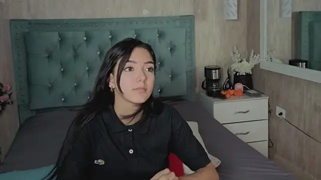 Marcelaa fox online show from April 28, 8:46 pm