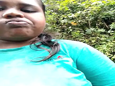 Attractive- Girl online show from November 16, 11:32 am