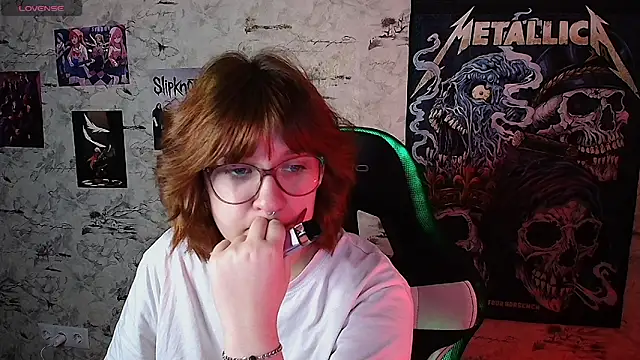 Rudy 02 online show from April 24, 1:58 pm