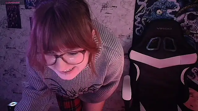 Rudy 02 online show from April 25, 1:41 pm