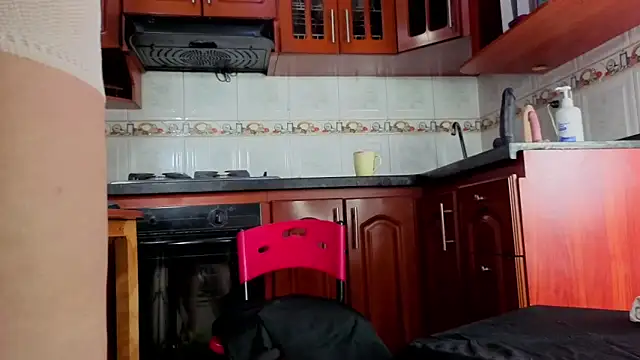 MirandaRossi online show from April 27, 1:08 pm