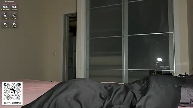 mirai meeow online show from April 18, 7:07 pm