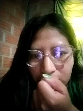 Miaa Smiith  online show from October 20, 8:56 pm