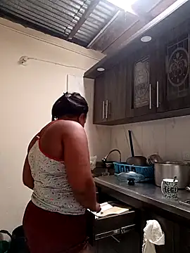 NicolVilla online show from November 21, 2:30 pm