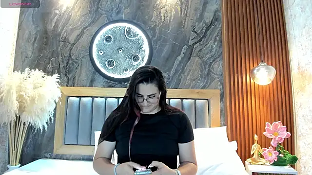 BellaPeers  online show from April 27, 10:34 am