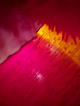      sams online show from April 5, 9:14 pm