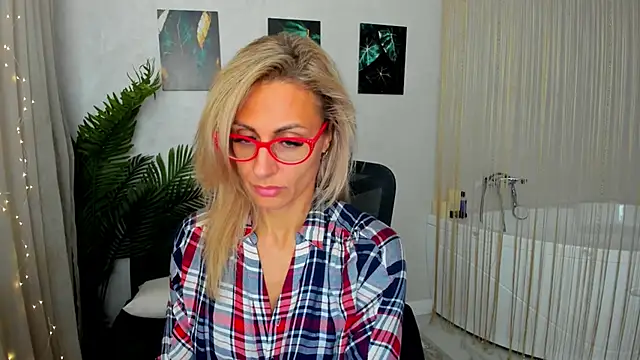 MuseOfStage online show from October 9, 11:58 am