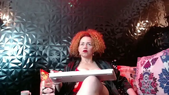 Snapshot of BLONDE_SEXYHOT chatting on October 7, 6:40 am BLONDE SEXYHOT online show from October 7, 6:40 am