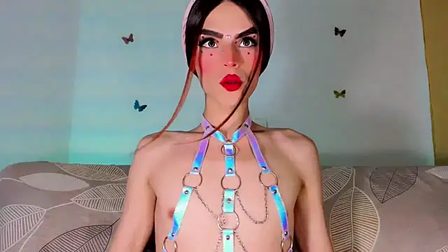 TatiGil online show from February 13, 7:59 pm