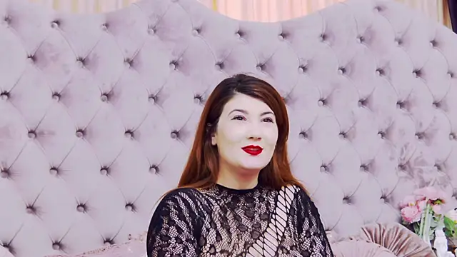 PenelopeLynnx online show from April 25, 12:41 pm