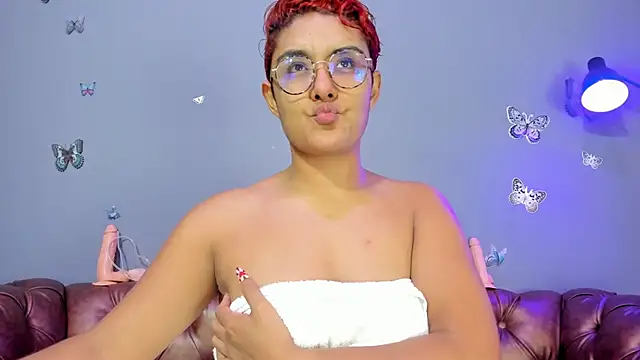 Kaira mosse online show from February 24, 11:20 am