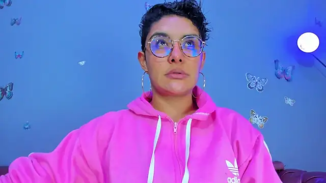 Kaira mosse online show from January 18, 12:01 pm