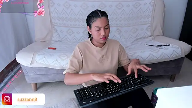 AnneteLynch online show from March 2, 9:42 pm