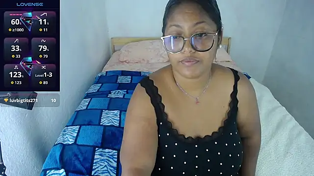 miajoseph  online show from March 19, 3:44 am