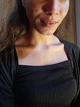 HelenHoltz online show from February 11, 12:39 pm