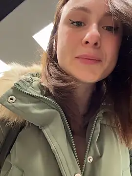 Dina Tease online show from February 15, 12:15 pm