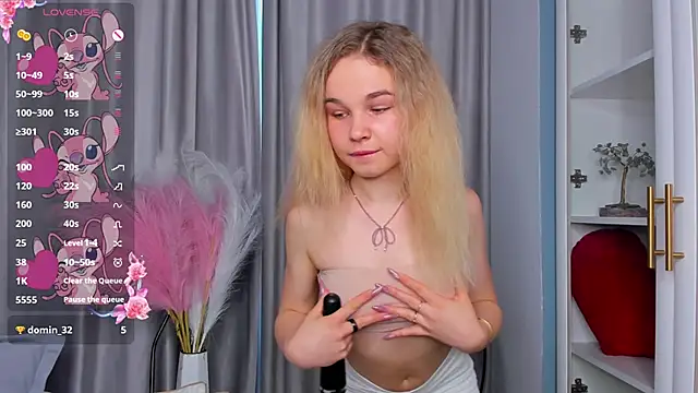 OdetteHarwick online show from September 26, 9:40 am