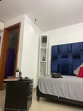 Stefyrossy online show from April 21, 11:28 am