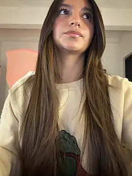 aly golden  online show from May 9, 10:23 pm
