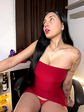 Snapshot of Valentina_cartier chatting on October 16, 11:40 pm Valentina cartier online show from October 16, 11:40 pm