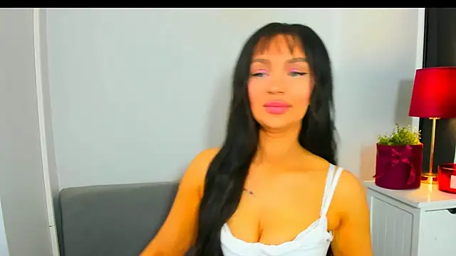 OliviaFantasy online show from April 25, 7:22 am