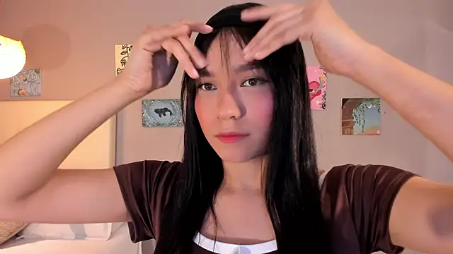 Maia W10 online show from April 27, 12:24 pm