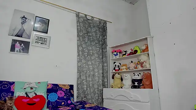 megan 100 online show from February 16, 4:51 pm