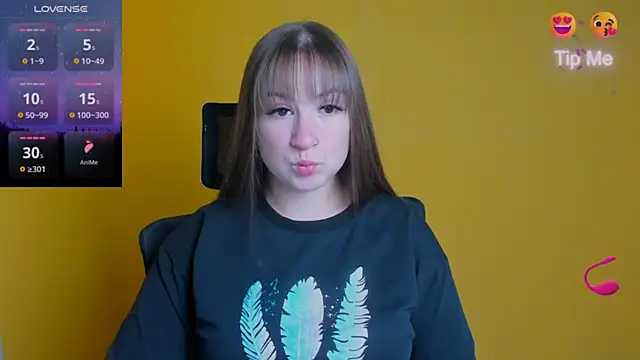 Snapshot of Evelina_GG chatting on October 2, 5:45 am Evelina GG online show from October 2, 5:45 am