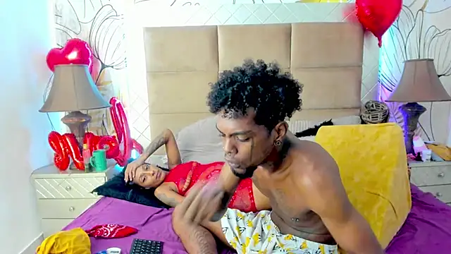 bigblackhotx1 online show from September 19, 10:25 am