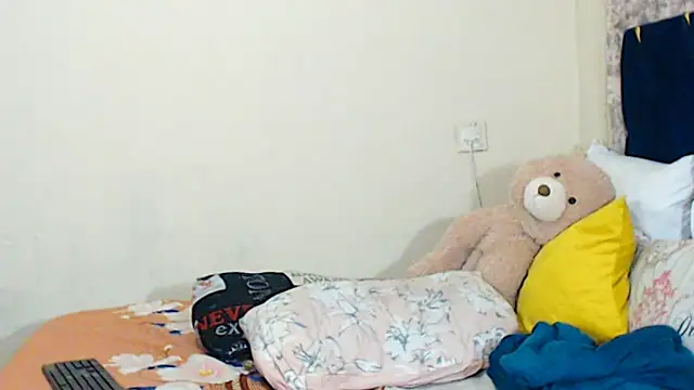 veronica1xxx online show from April 21, 2:51 am