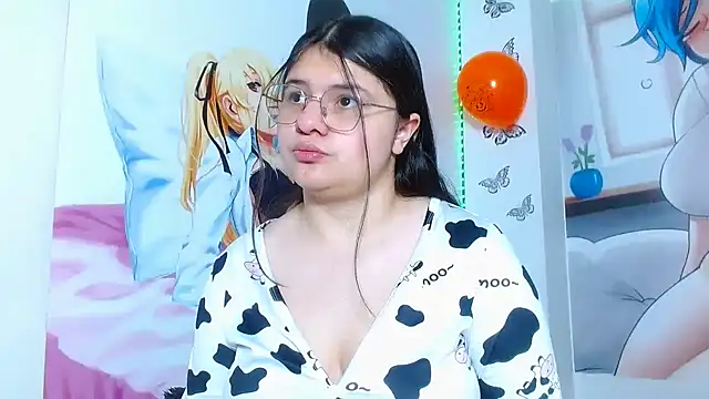 mackenhot303av online show from October 10, 11:37 am