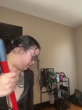 tillymarie34 online show from November 13, 5:45 pm