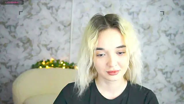 Ashley S online show from April 17, 10:34 pm