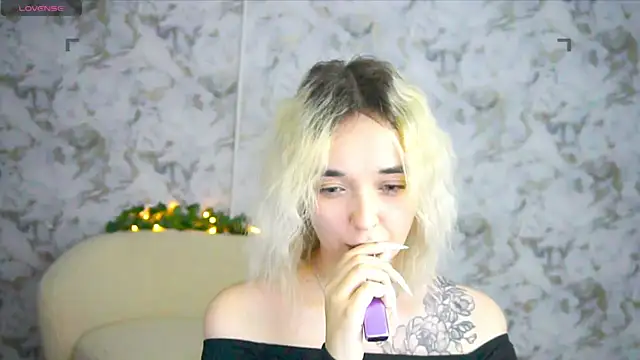 Ashley S online show from April 23, 2:52 am