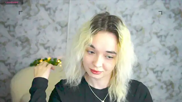 Ashley S online show from April 23, 10:12 pm