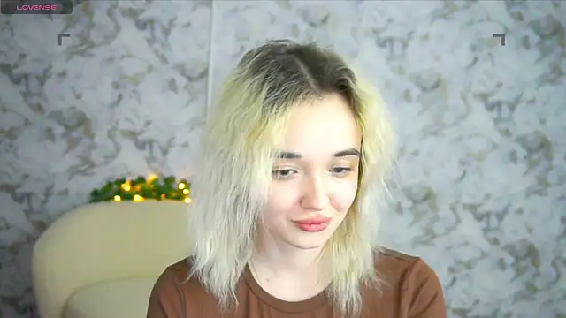 Ashley S online show from April 22, 2:52 am