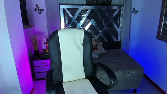 nova sex01 online show from June 11, 12:32 am