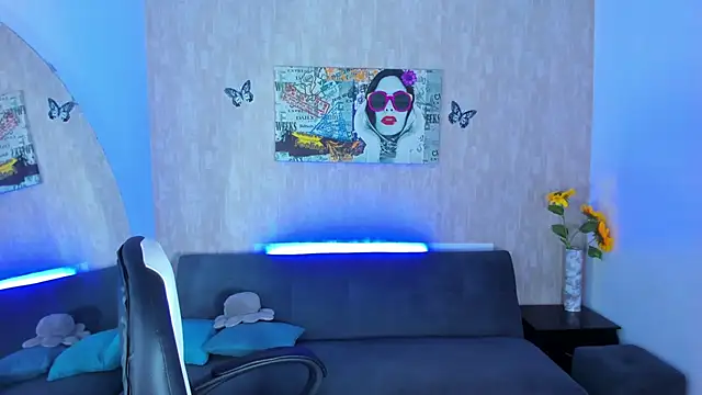 nova sex01 online show from March 12, 5:10 am