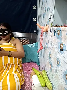 tina8th online show from April 5, 5:01 pm