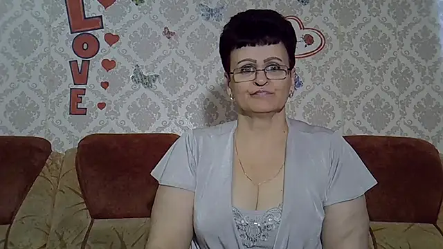 PaulaGolden online show from October 3, 7:46 am