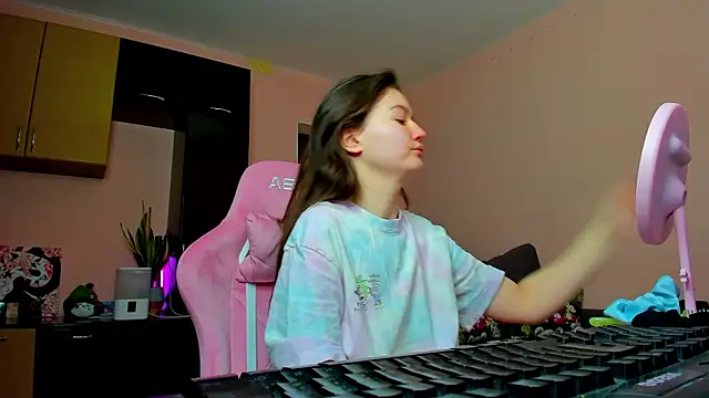 ameli moon online show from December 3, 11:34 am