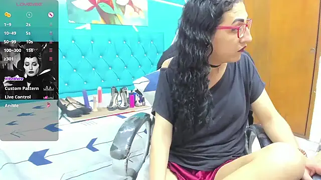 sabrina dupont online show from October 26, 1:06 pm