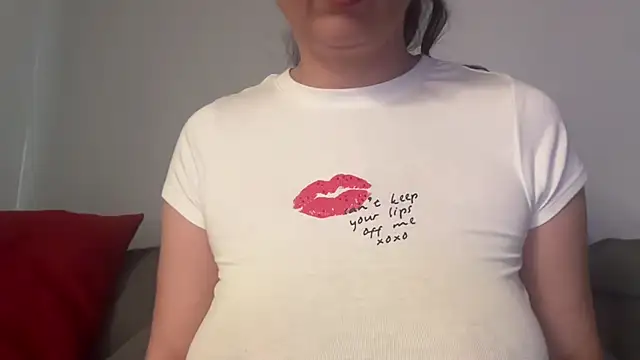 Serena 4you online show from February 25, 10:52 pm